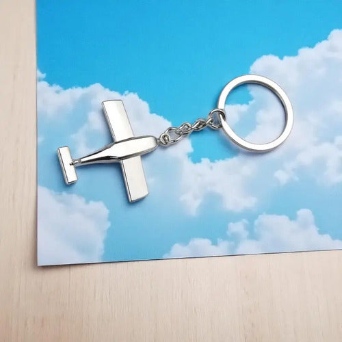 Llavero De Avión Piloto Plateado Ideal Para Regalo Plateado