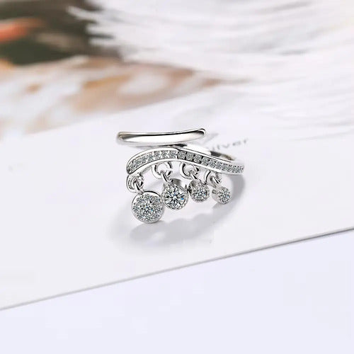 Anillo Ajustable De Plata 925 Con Borlas De Zircon. Plateado Ajustable