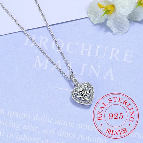 Collar De Plata  Para Mujer, Colgante Corazón De Circonita. Plateado