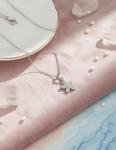 Collar Elegante De Plata Dije Flor Con Circonitas Para Mujer Plateado